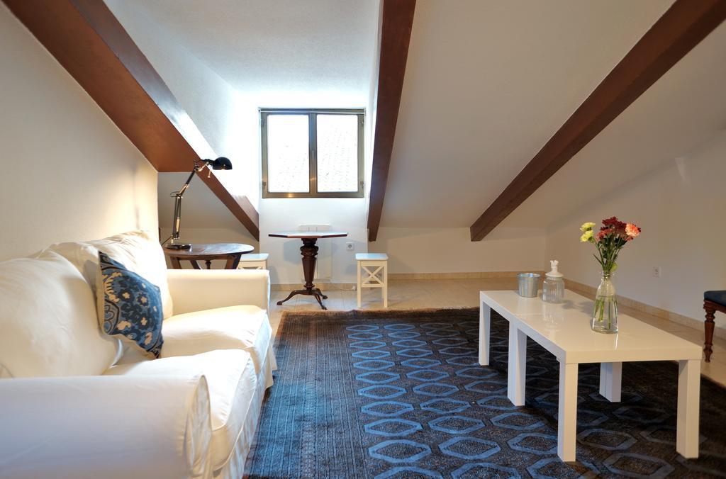 L&h Puerta Del Sol Apartamento