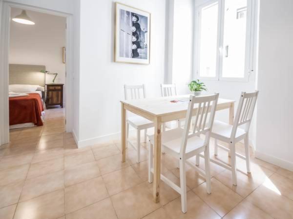L&h Puerta Del Sol Apartamento *